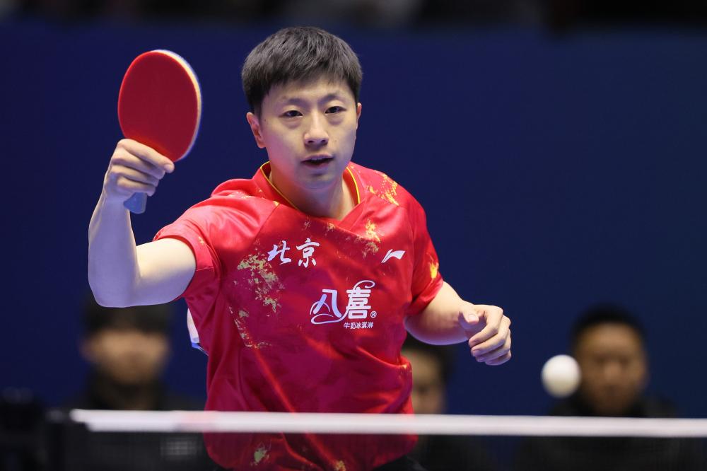 第41圈，诺里斯进站做出二停，维斯塔潘超越皮亚斯特里升至第1。